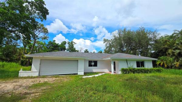 3689 LIBERTY SQ, Fort Myers, FL 33908