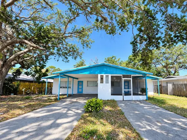 5014 & 5016 22ND ST W, Bradenton, FL 34207