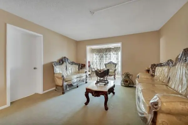 333 LAKE HOWARD DR NW #204D, Winter Haven, FL 33880