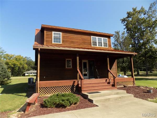 1308 Lake Drive, Ironton, MO 63650