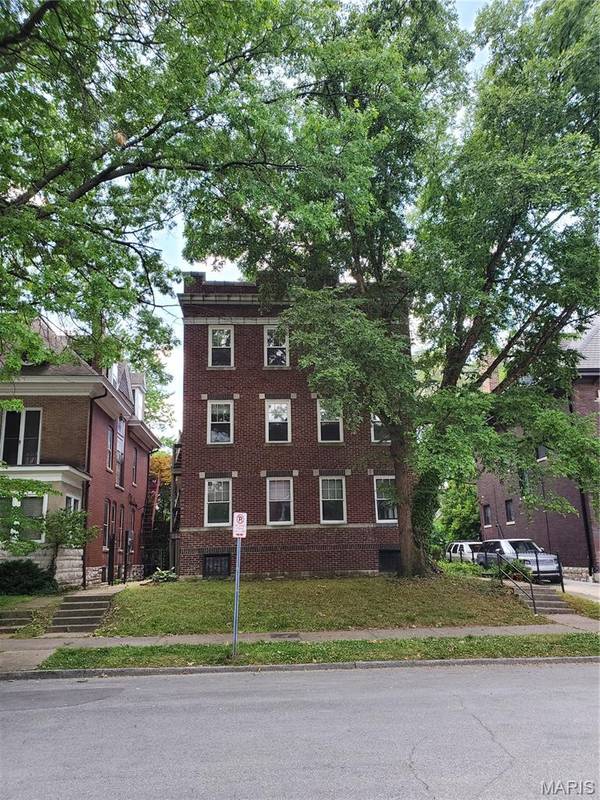 5050 Washington PL #C, St Louis, MO 63108