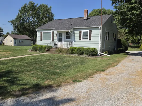 102 E Washington ST, Danforth, IL 60930