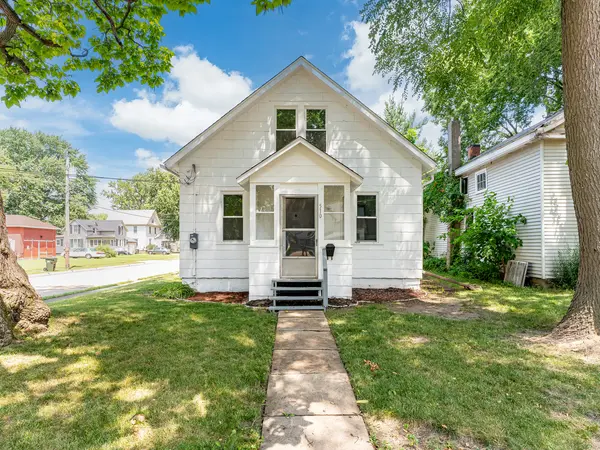 510 W 8th ST, Sterling, IL 61081