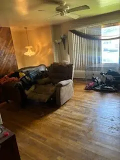 321 Crestwood DR, Michigan City, IN 46360