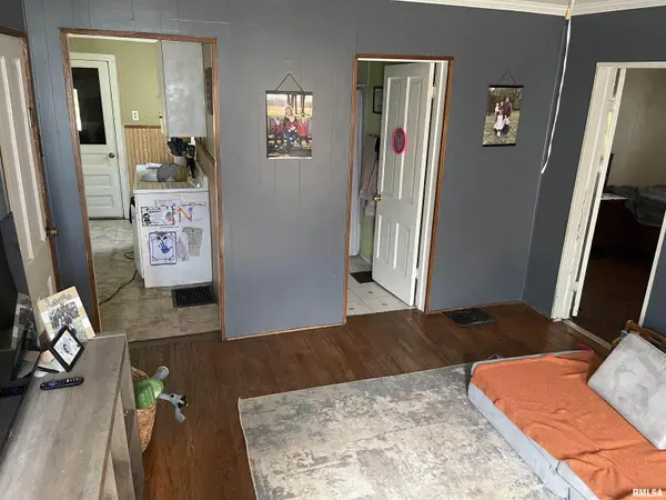 509 THOMAS ST, Henry, IL 61537
