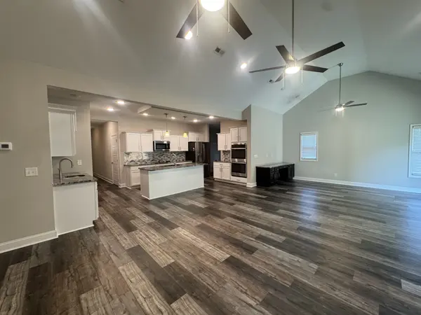 280 Bluebriar Trce, Clarksville, TN 37043