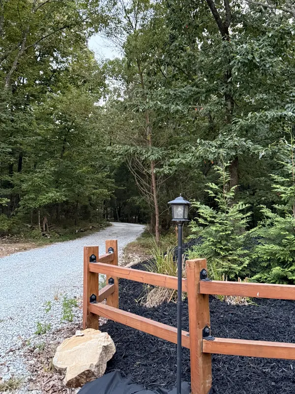 2661 Cooleys Rift Blvd, Monteagle, TN 37356