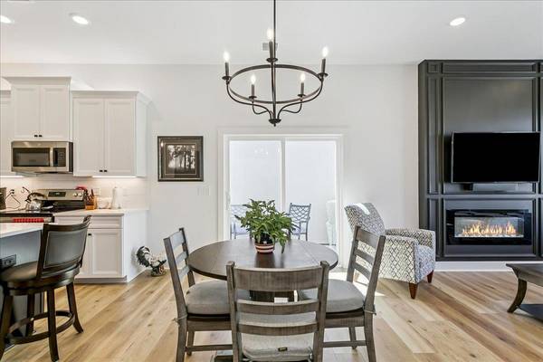 441 E Lexington Ln, Andover, KS 67002