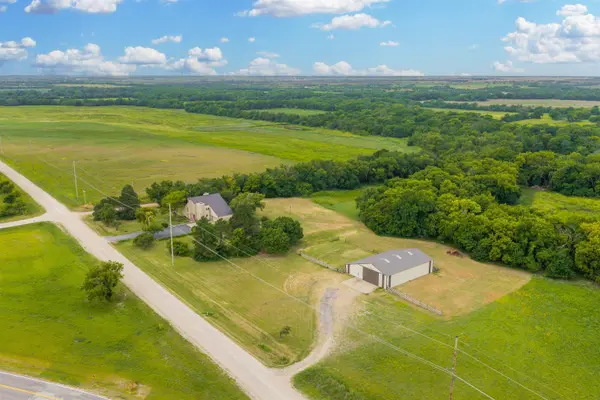 00000 E 40th, Wellington, KS 67152