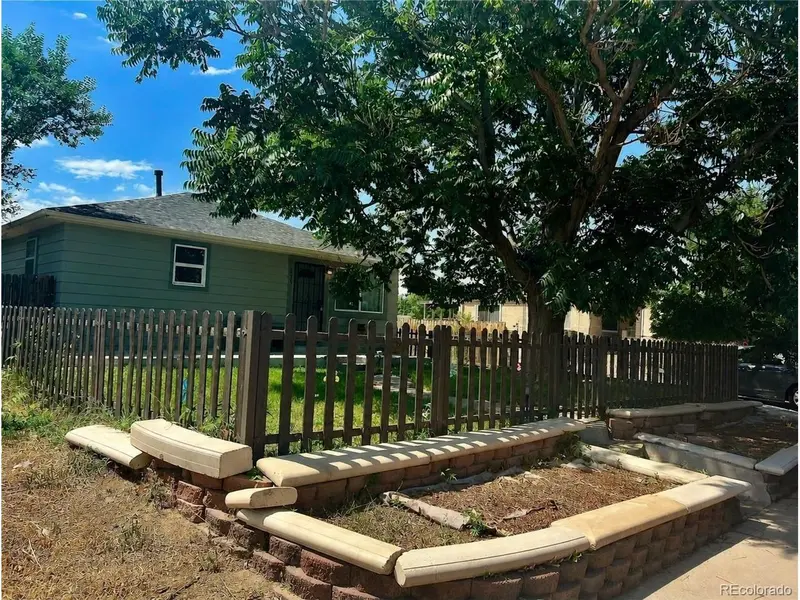 5715 Niagara, Commerce City, CO 80022