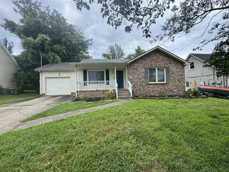 292 Audrea Ln, Clarksville, TN 37042