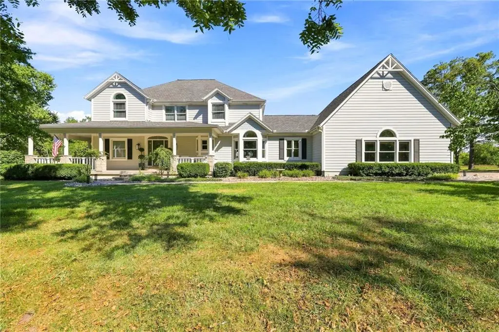 29601 SE Moreland School RD, Blue Springs, MO 64014