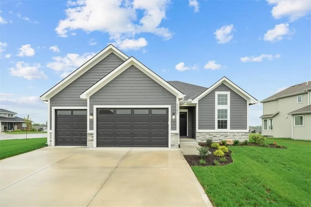 4510 145th CT, Basehor, KS 66007