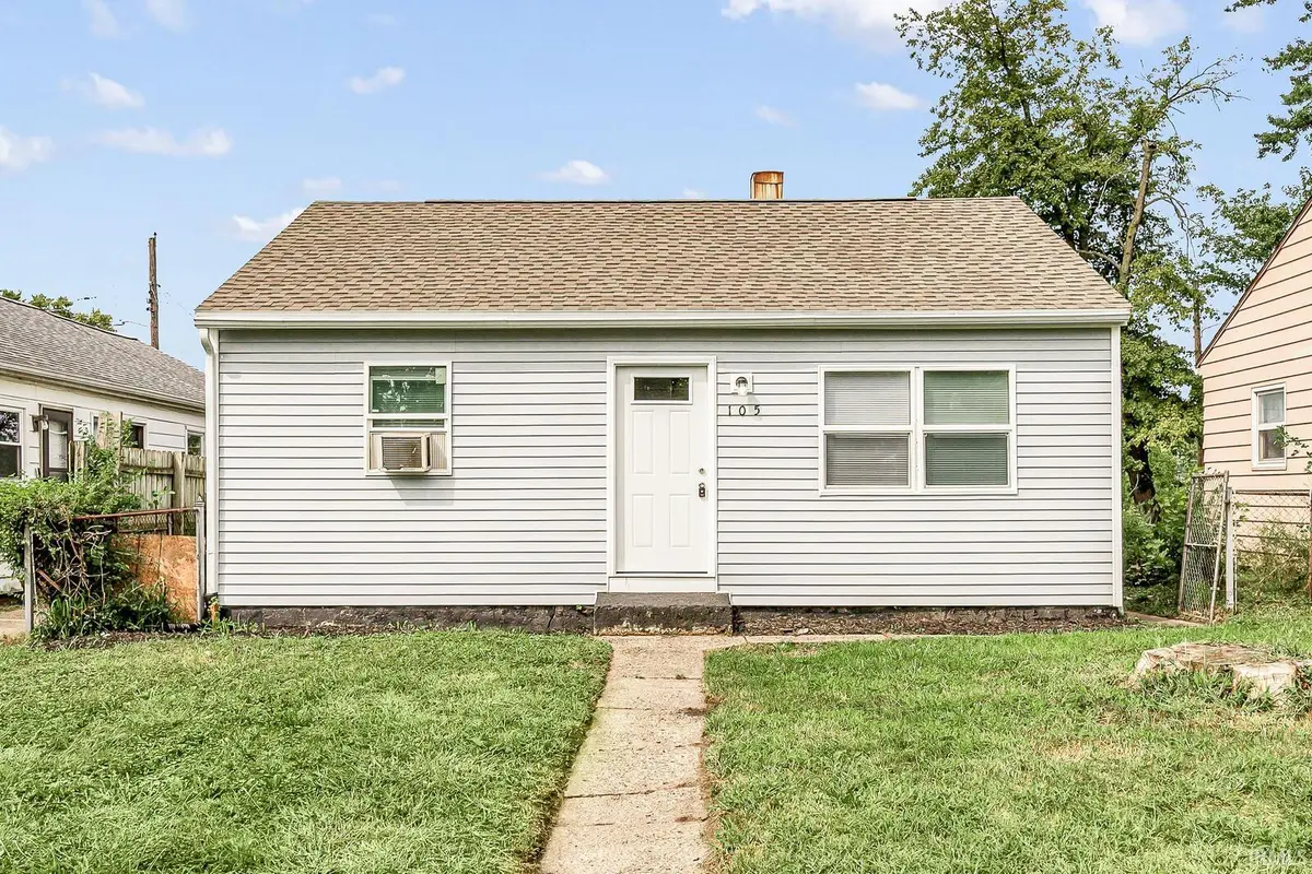 105 N Wellington ST, South Bend, IN 46619