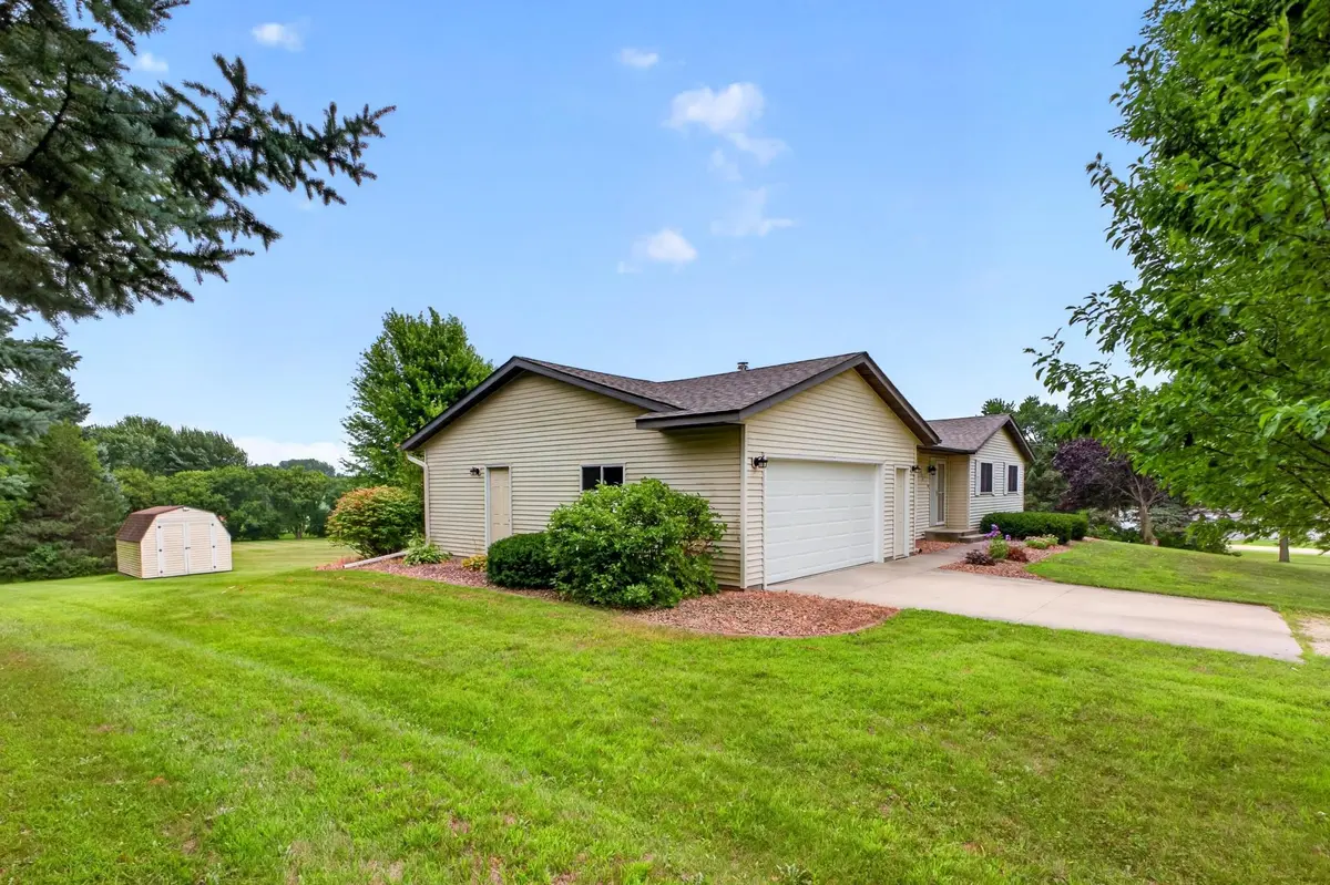 524 10th AVE SE, Byron, MN 55920