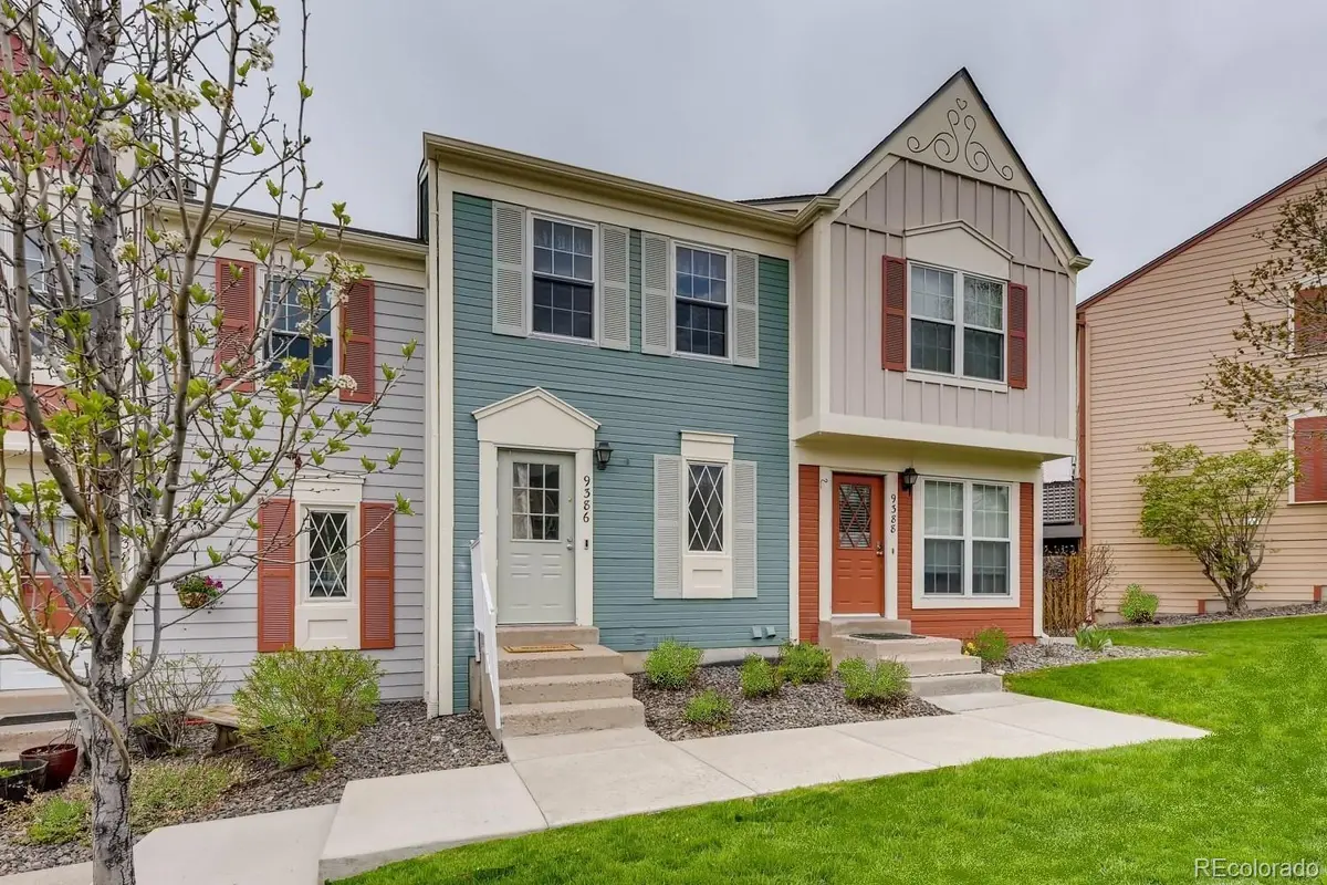 9386 W Ontario DR, Littleton, CO 80128