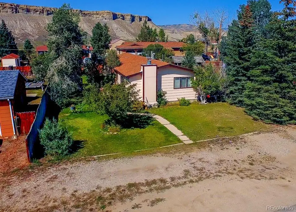 907 Kinsey AVE, Kremmling, CO 80459