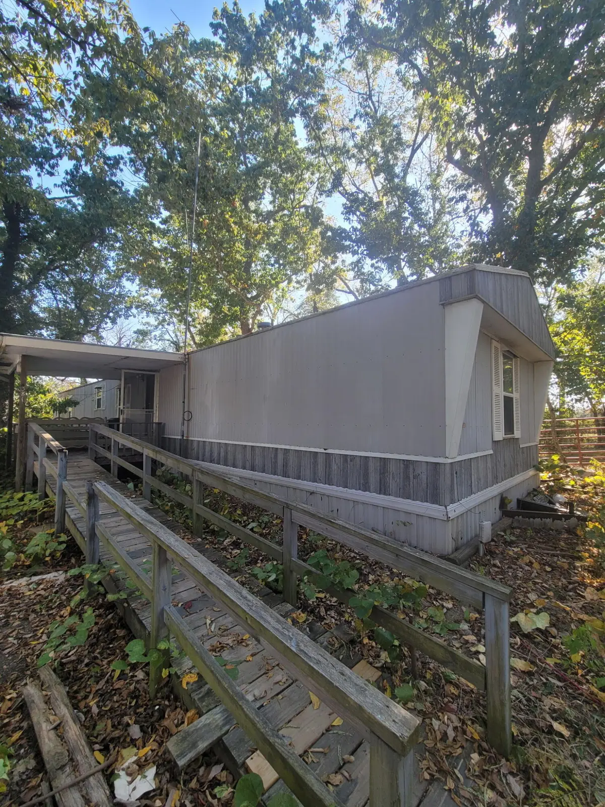 381 Mill Hollow RD, Forsyth, MO 65653