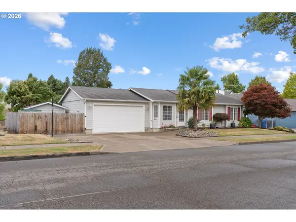 1735 PLATEAU ST NE, Salem, OR 97305