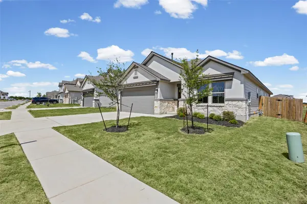 134 Arena DR, Liberty Hill, TX 78642