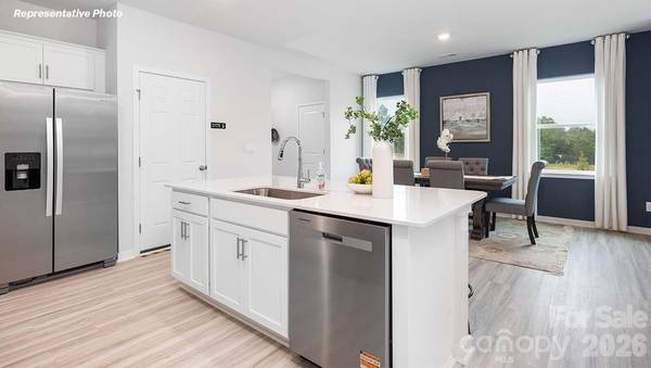 12216 Barred Owl CT, Charlotte, NC 28215