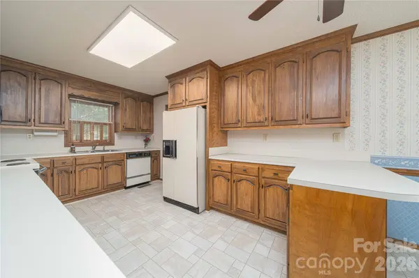 614 Salisbury ST, Rockwell, NC 28138