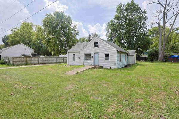 111 N Grand ST, Lakeville, IN 46536