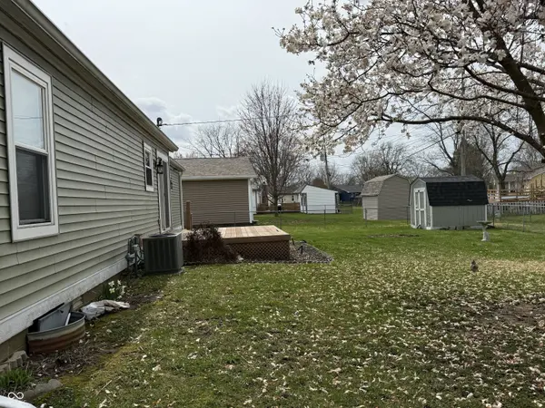 1424 Ashley DR, Lebanon, IN 46052