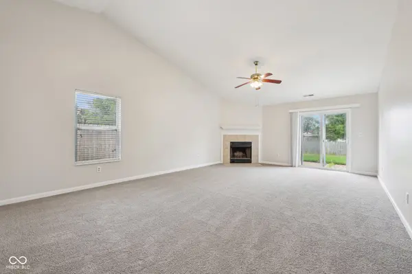 1093 Country Meadow CT, Franklin, IN 46131