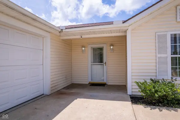 929 S County Road 200 East E, Connersville, IN 47331