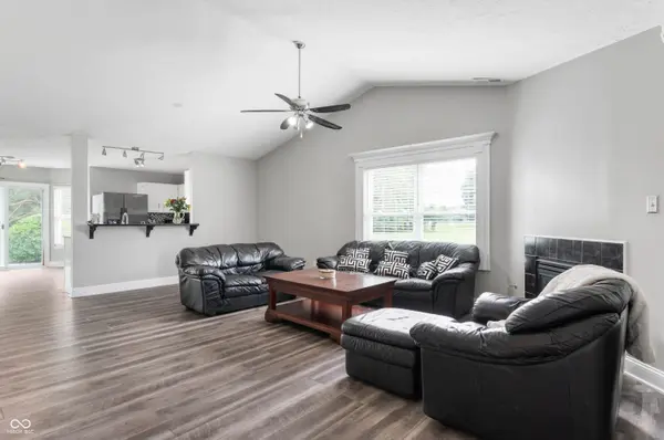 10577 Georgetown CT, Indianapolis, IN 46234