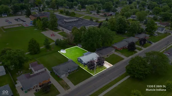 1530 E 26th ST, Muncie, IN 47302