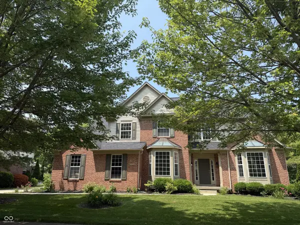 7552 Prairie View LN, Indianapolis, IN 46256