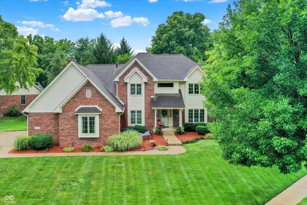1830 Berry RD, Greenwood, IN 46143