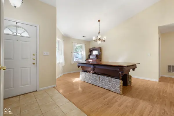 1719 Acorn RD, Franklin, IN 46131