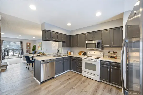 9386 W Ontario DR, Littleton, CO 80128