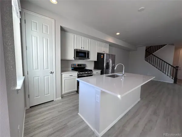 6111 Louisville CT, Frederick, CO 80504