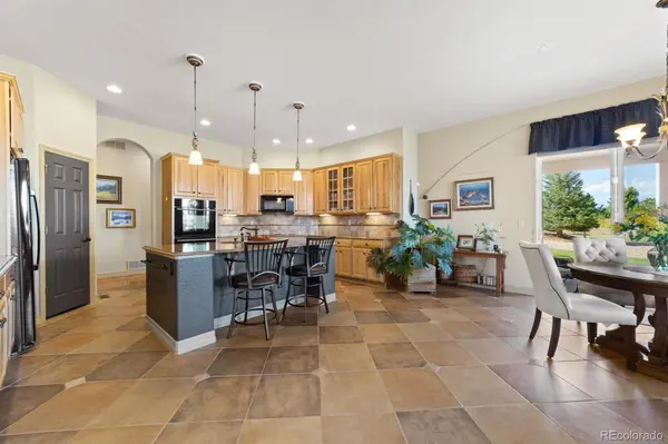 5955 Lasso PL, Parker, CO 80134