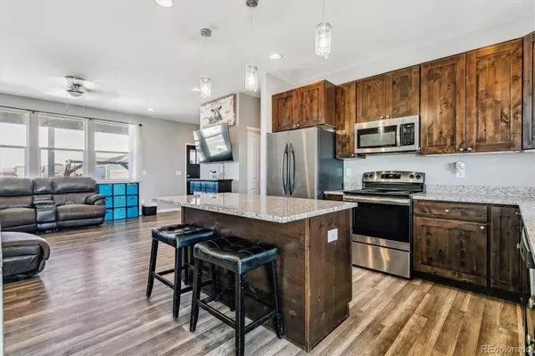 279 S 2nd AVE, Deer Trail, CO 80105