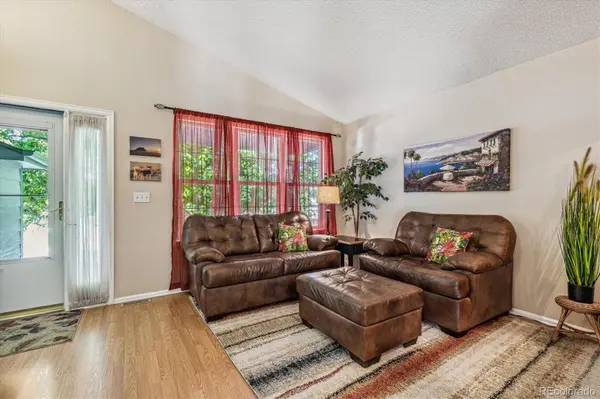 4982 S Danube ST, Aurora, CO 80015