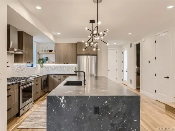 2420 S Acoma ST, Denver, CO 80223