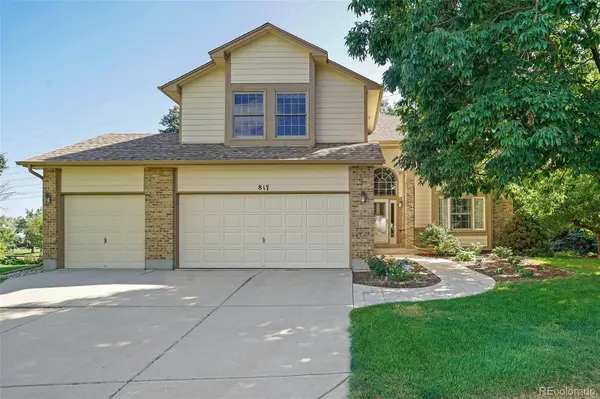 817 W Conifer CT, Louisville, CO 80027