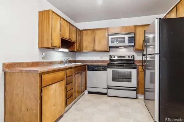 610 S Clinton ST #12A, Denver, CO 80247