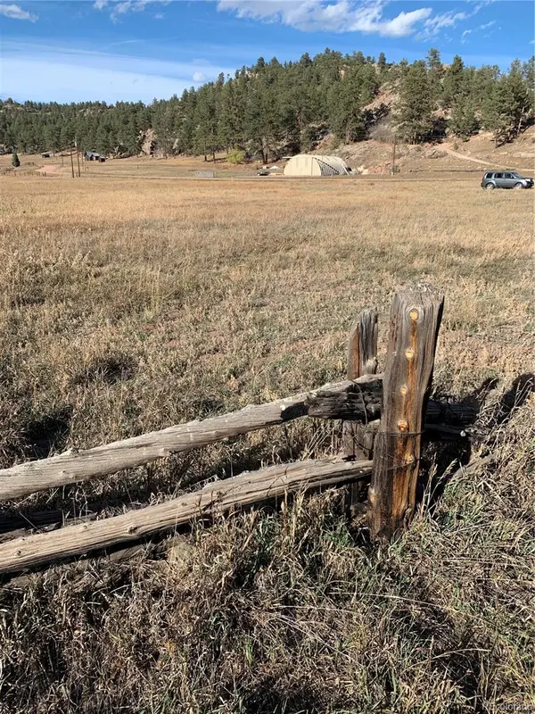 1840 Lakemoor DR, Florissant, CO 80816