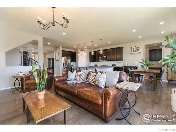 802 Carbonate LN, Erie, CO 80516