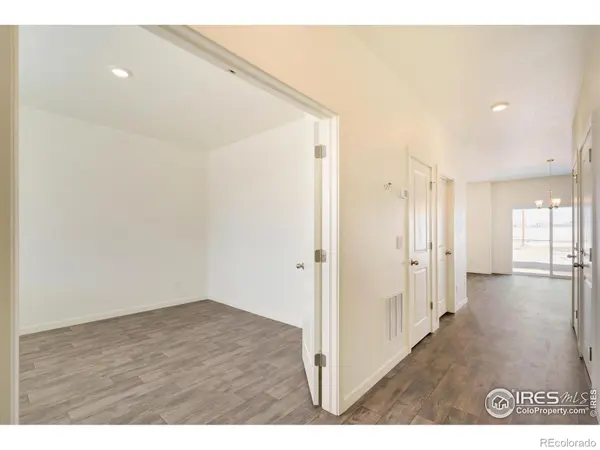 384 Starling LN, Johnstown, CO 80534