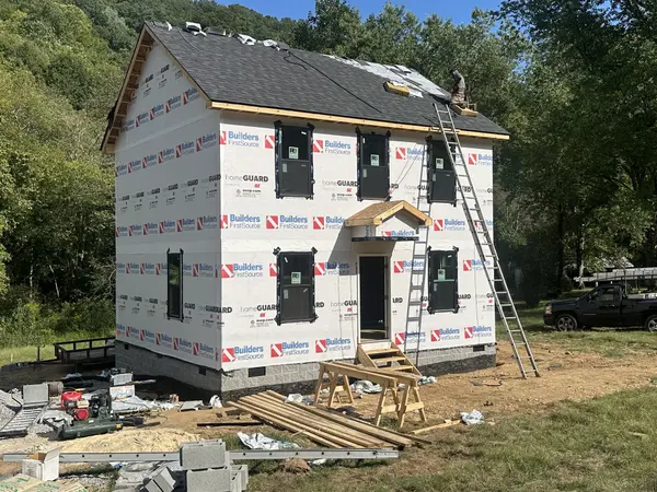 820 Pleasant Shade Hwy, Pleasant Shade, TN 37145