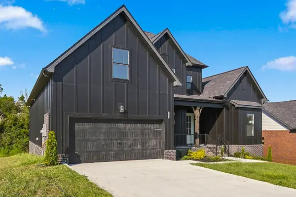 1008 Tiane Trail, Gallatin, TN 37066