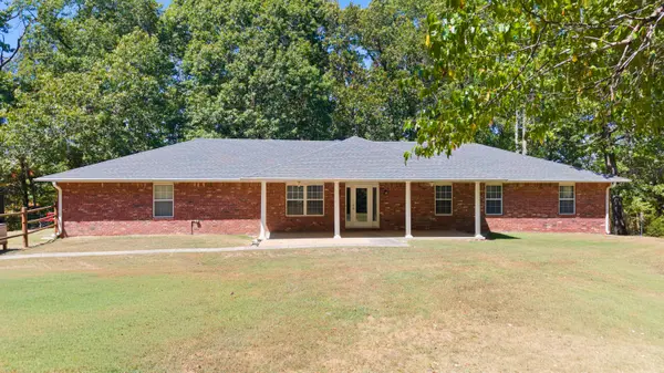 25940 Farm Road 1070, Seligman, MO 65745