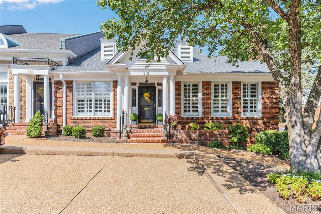 519 Middleton CT, Kirkwood, MO 63122